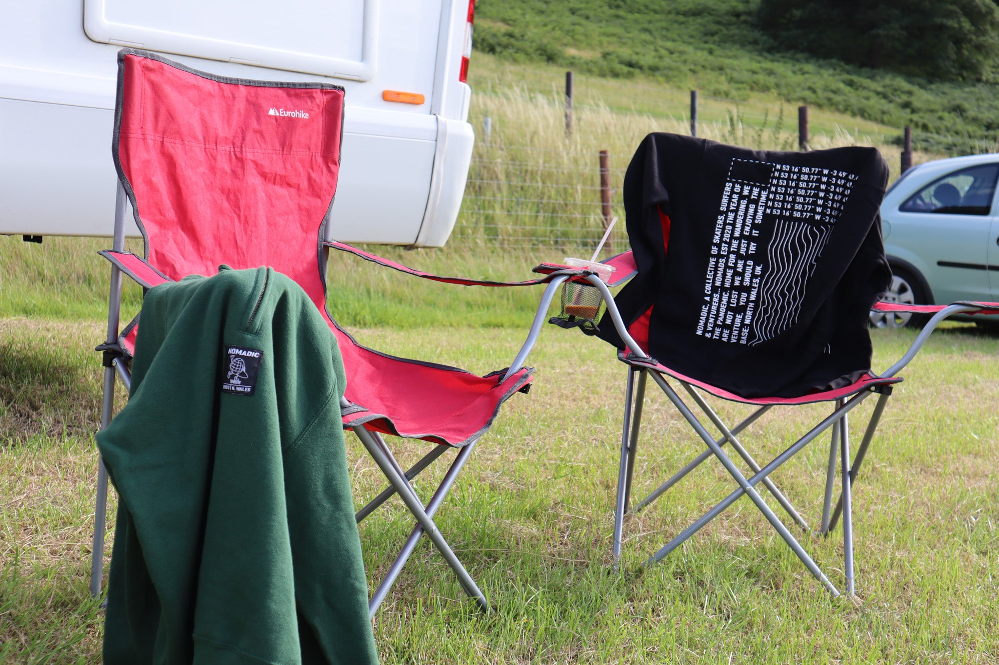 Essentials 1/4 Zip