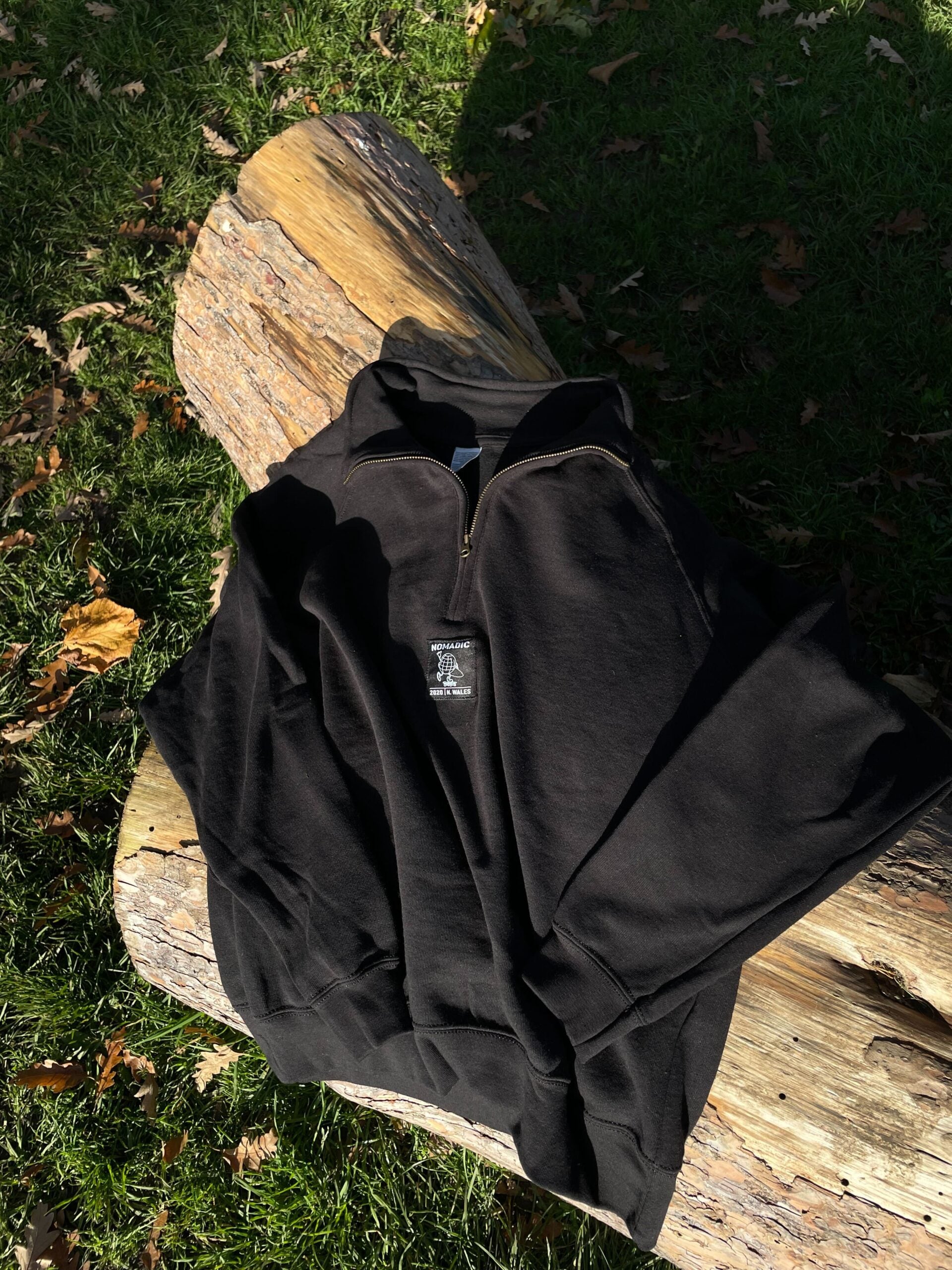 Essentials 1/4 Zip