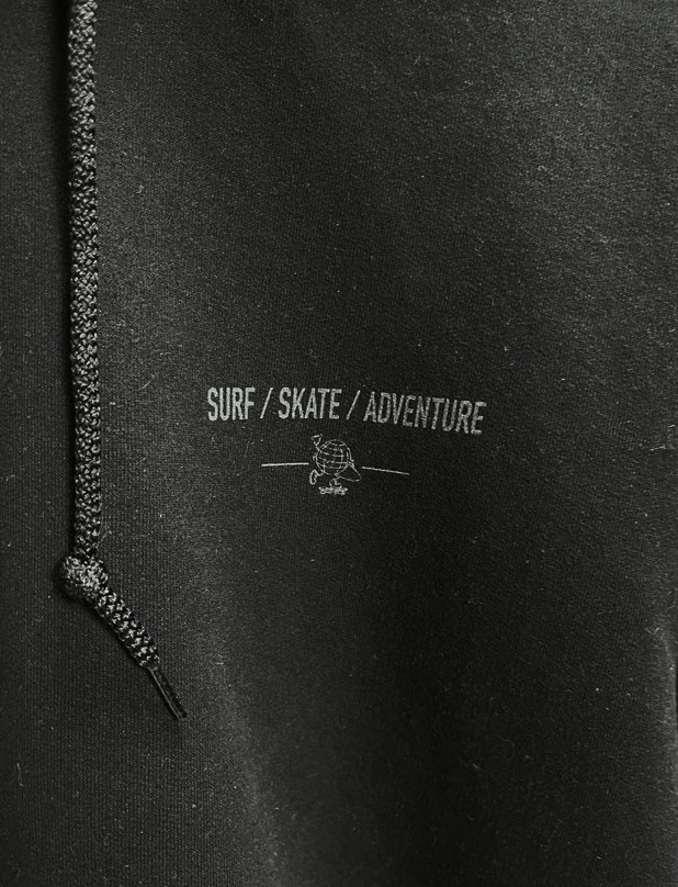 Surf Skate Adventure Pull Over