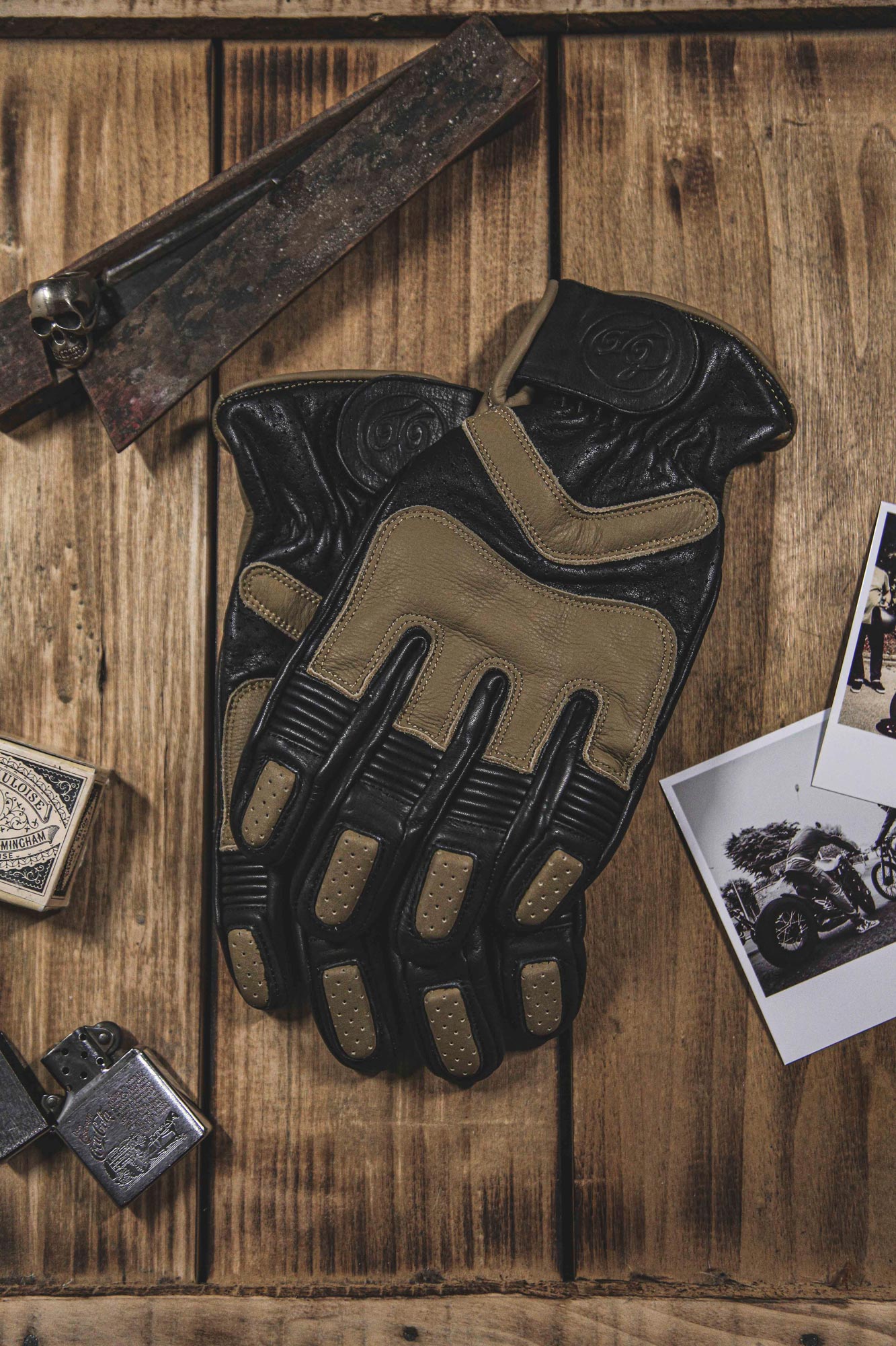 Age of Glory Hero Leather CE Gloves Black Sand