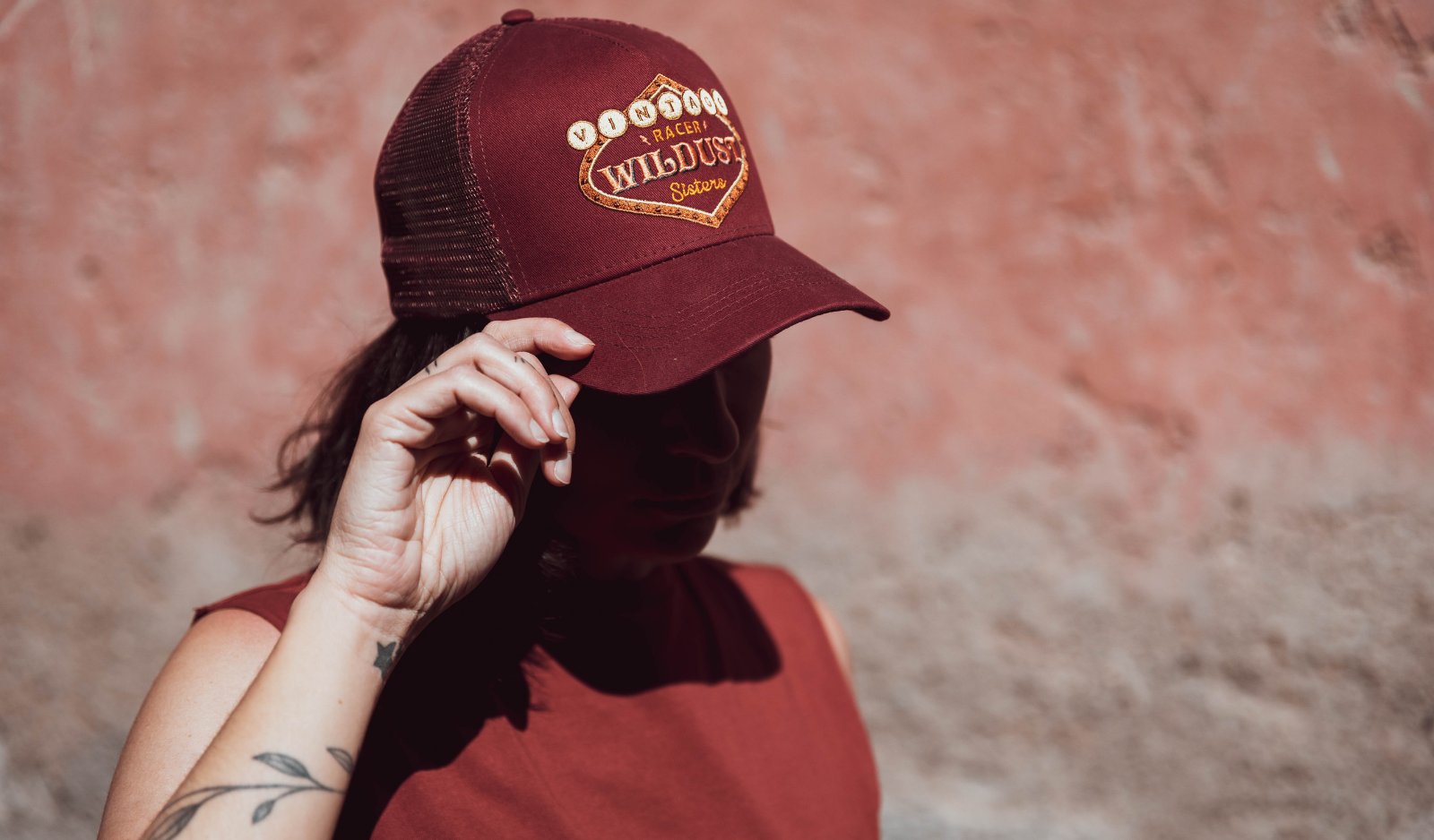 WILDUST SISTERS TRUCKER CAP - VEGAS