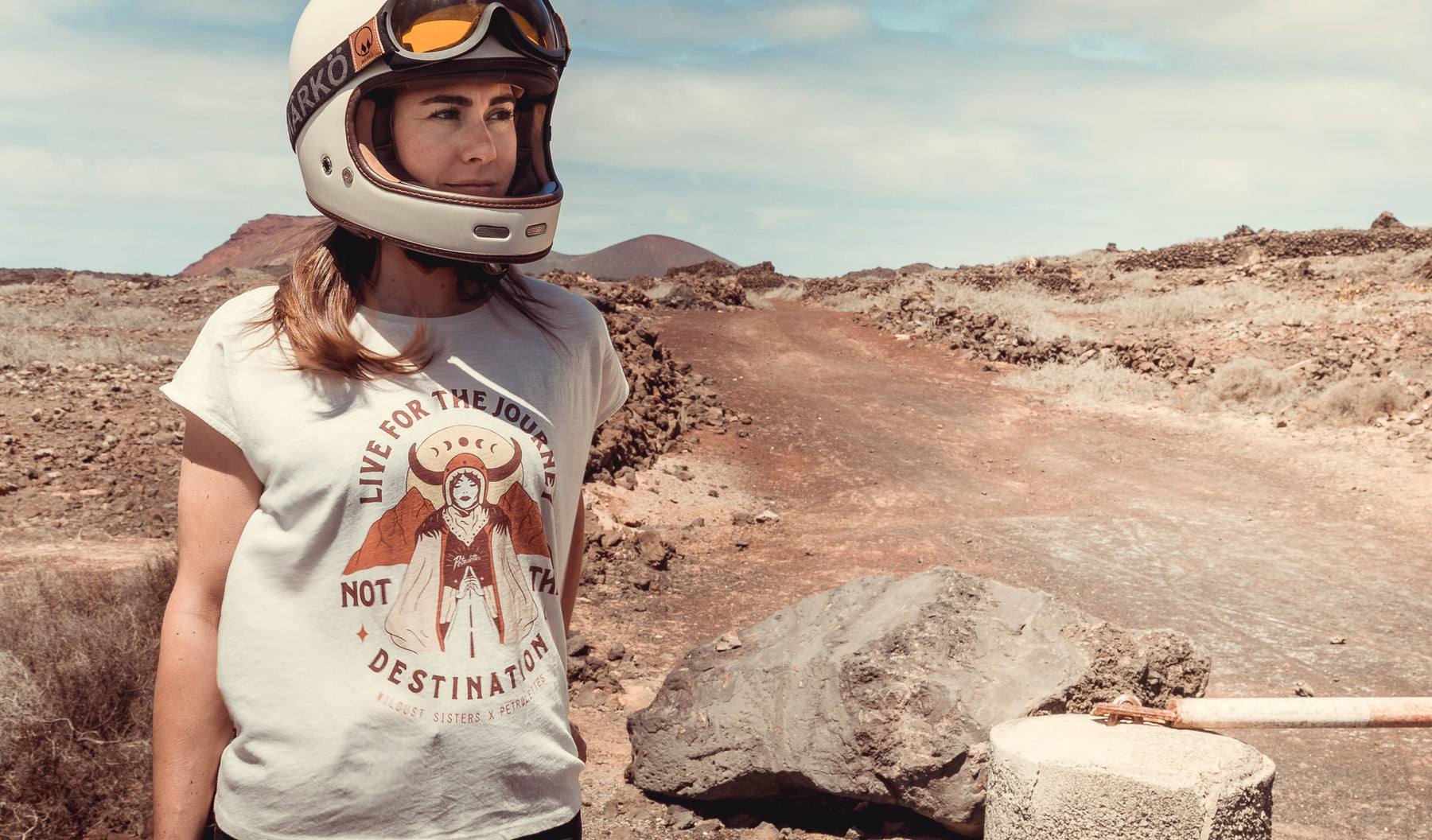 Wildust Sisters "WILDUST X PETROLETTES" T-Shirt