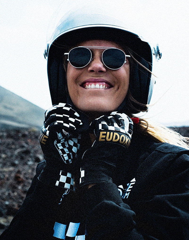 Eudoxie Black and Gold Gloves