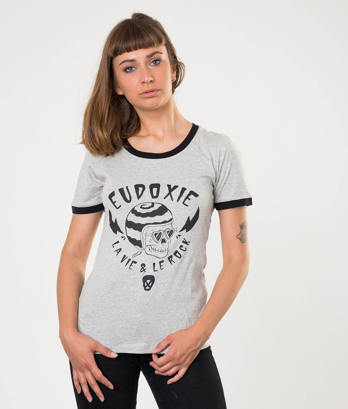 Eudoxie Grey Flor Tee
