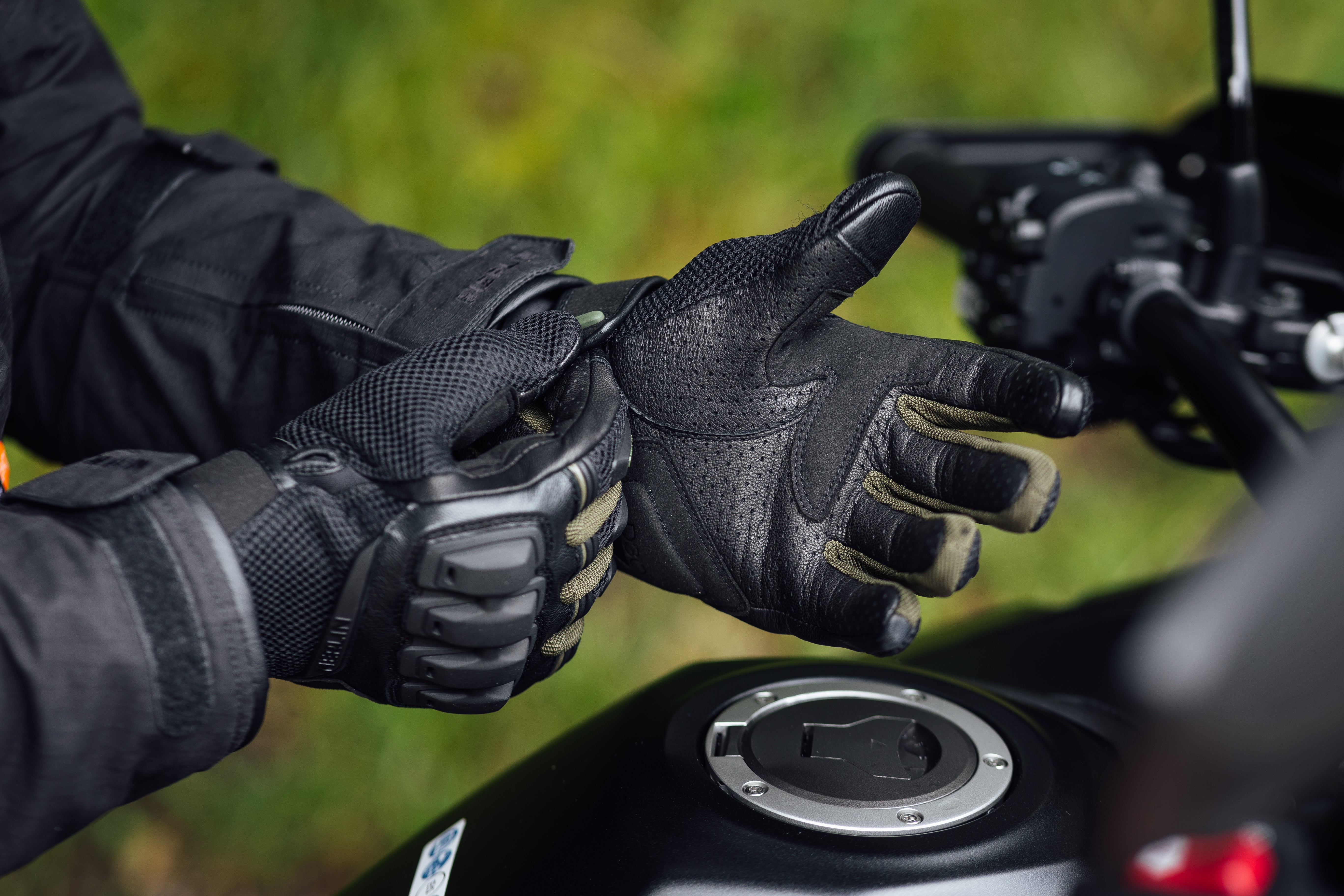 Merlin Jura Air D30 Glove