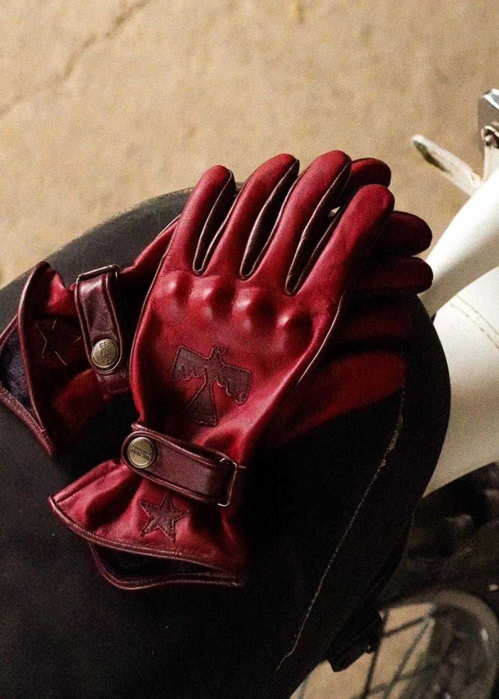 Wildust Sisters - Sunclaw red leather motorbike gloves