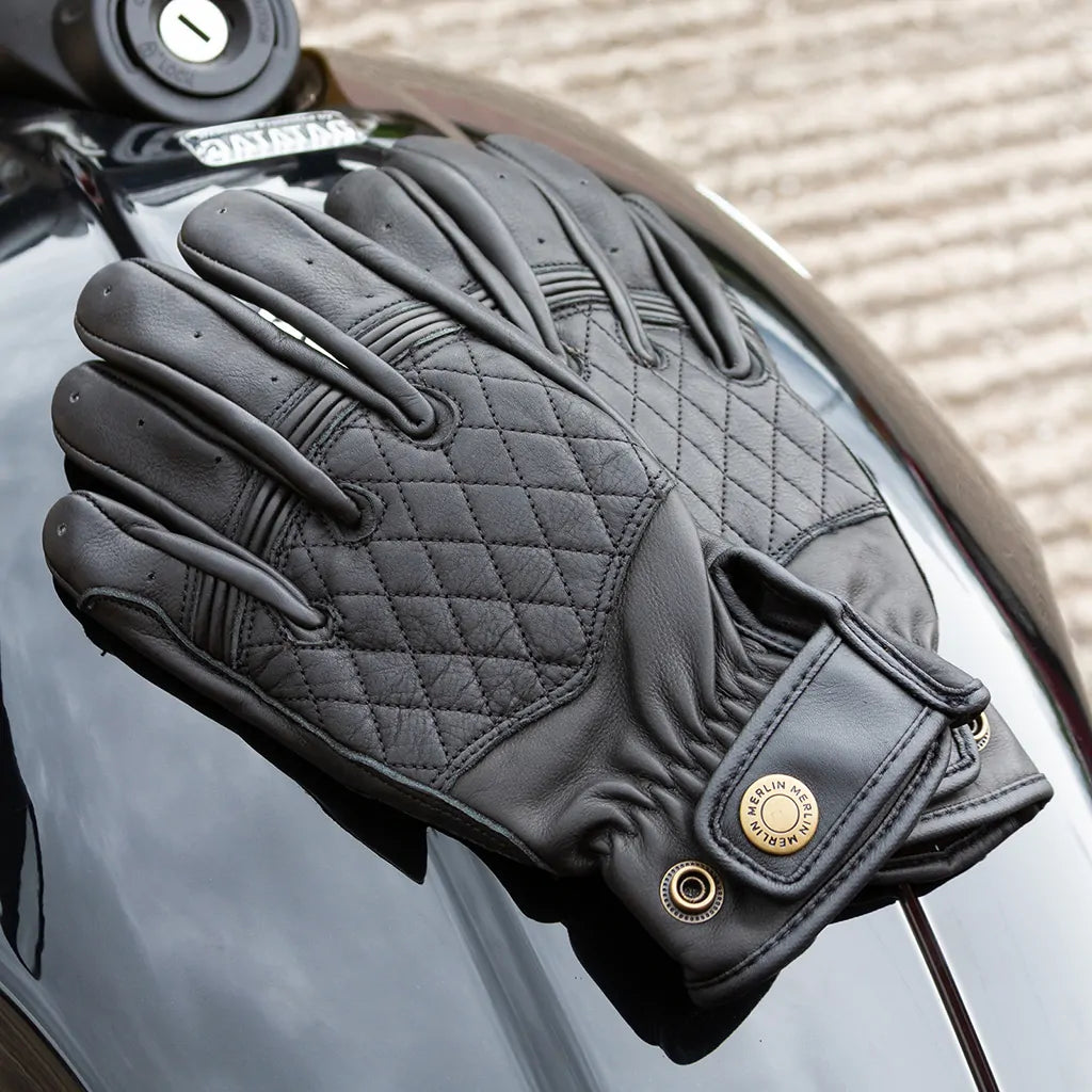 Merlin Skye Leather Glove Black Ladies