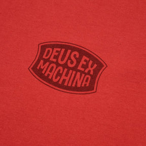 Deus Sparrows Plight Tee Ribben Red